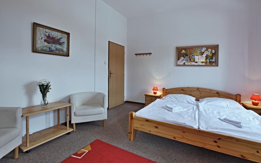 Hotel Posta Černý Důl Exterior foto