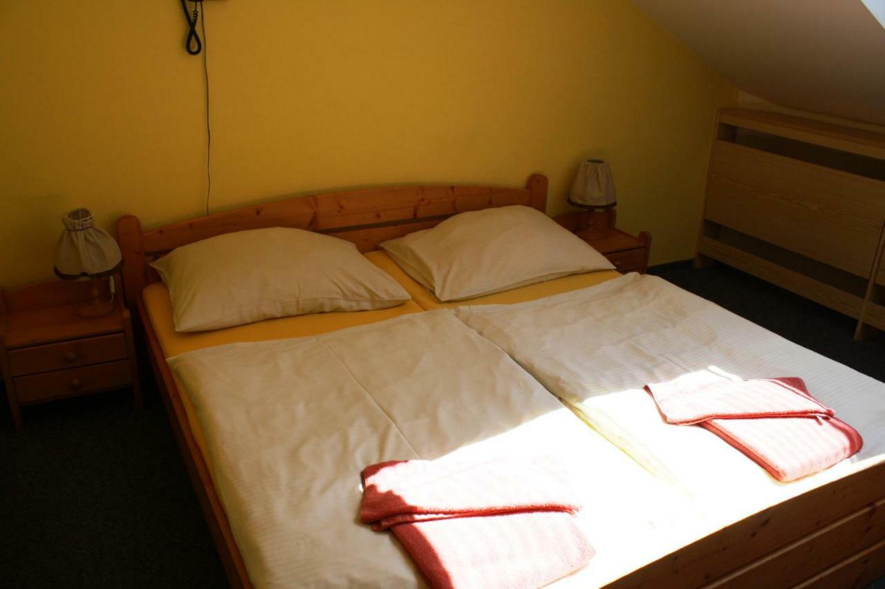 Hotel Posta Černý Důl Exterior foto